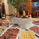 Hotel Dinasty Tirana