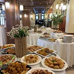 Hotel Dinasty