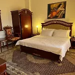 Dinasty Hotel 4*