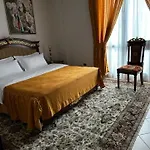 Hotel Dinasty 4*