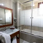 Hotel Dinasty 4*