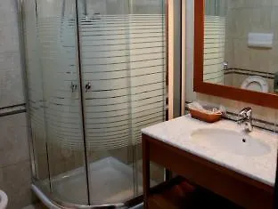 Dinasty Hotel Tirana