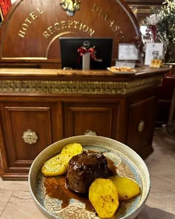 Dinasty Tirana