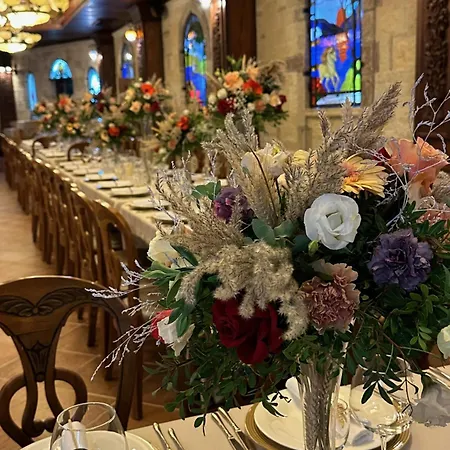 Dinasty Hotel Tirana