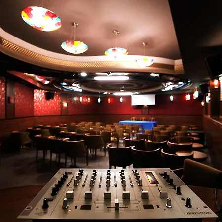 Hotel Dinasty Tirana