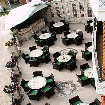 Hotel Dinasty