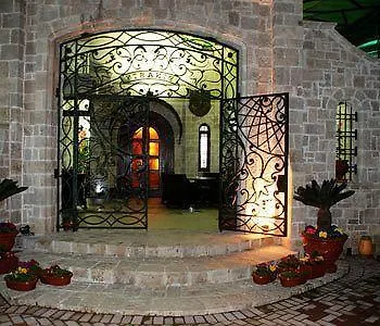 Dinasty Hotel Tirana