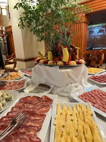 Szálloda Dinasty Tirana