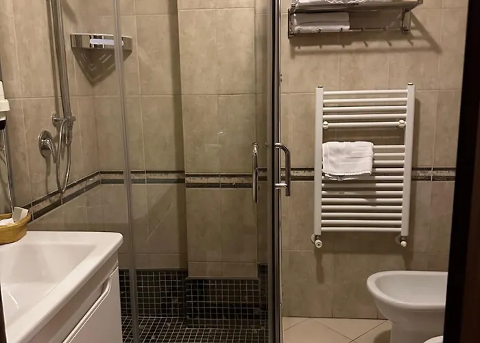 Dinasty Hotel Tirana