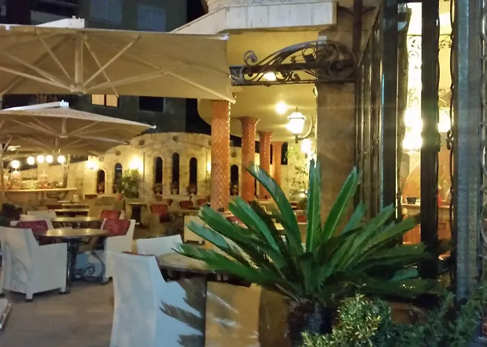 ダイナスティー