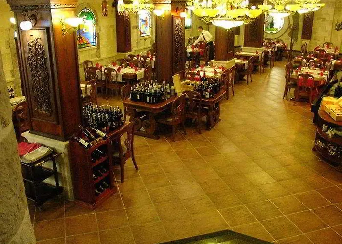 Szálloda Dinasty Tirana