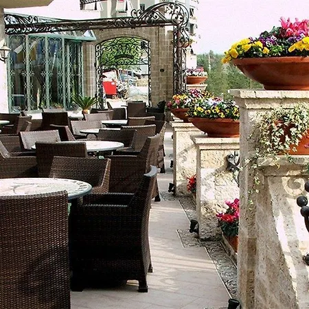Hotell Dinasty Tirana
