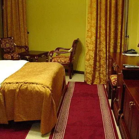 Dinasty Tirana
