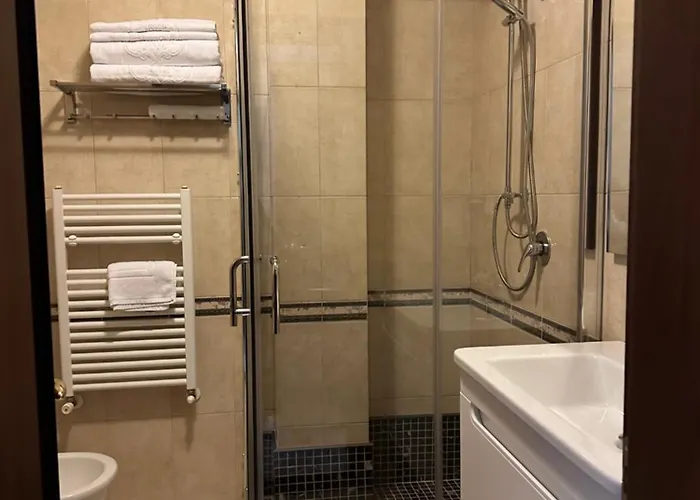 Dinasty Ξενοδοχείο 4*