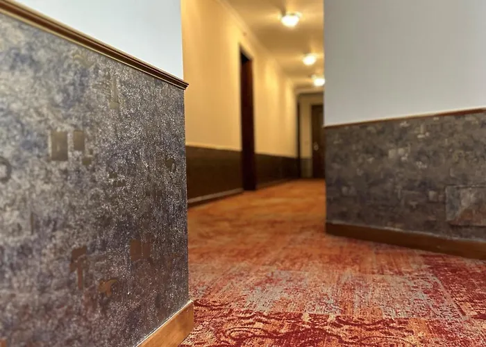 Hotel Dinasty Tirana