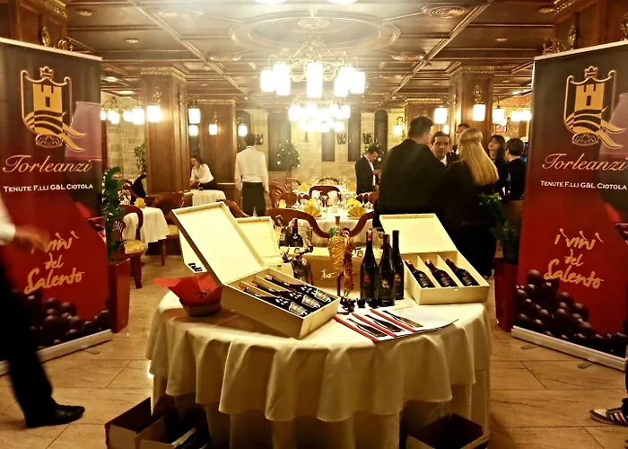 Hotel Dinasty 4*