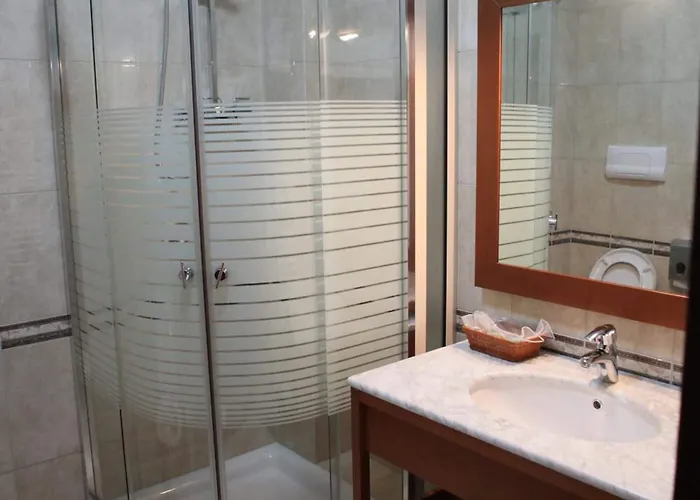 Dinasty Hotel Tirana