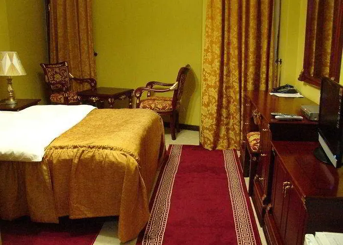 Dinasty Tirana
